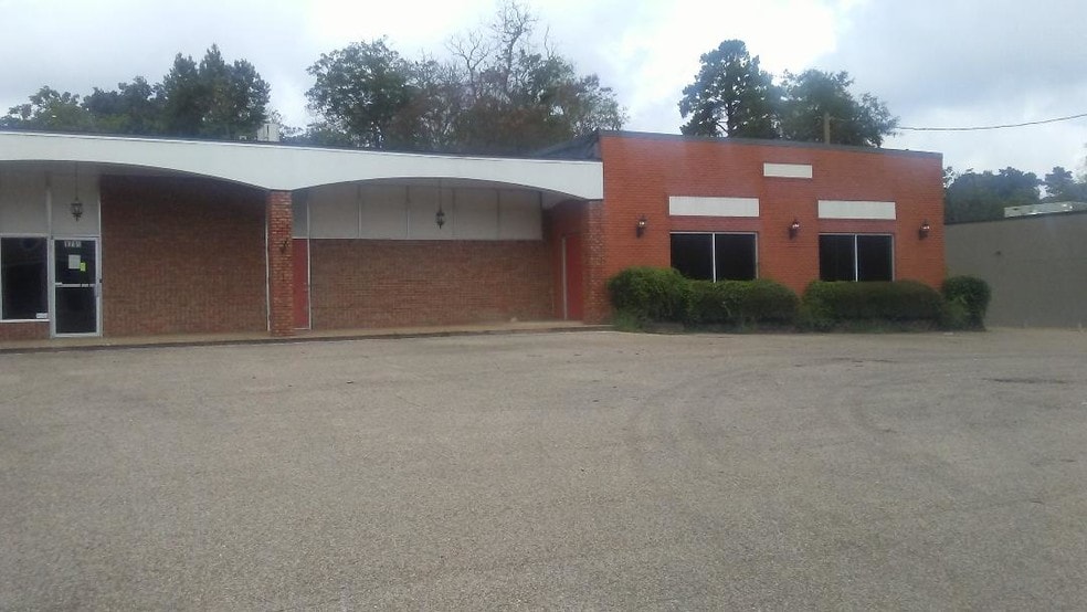 1716 South St, Nacogdoches, TX for sale - Primary Photo - Image 1 of 1