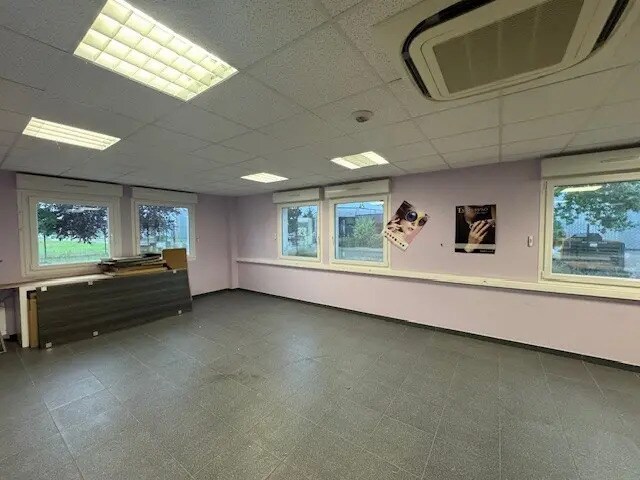 Industrial in Andrézieux-Bouthéon for sale - Interior Photo - Image 3 of 6