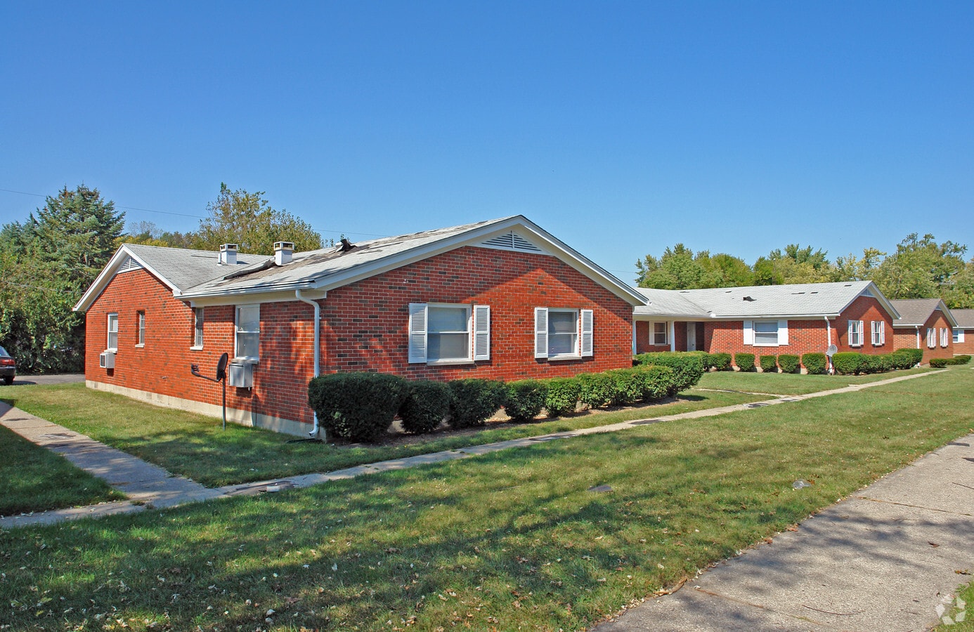 1165 S Alex Rd, West Carrollton, OH 45449