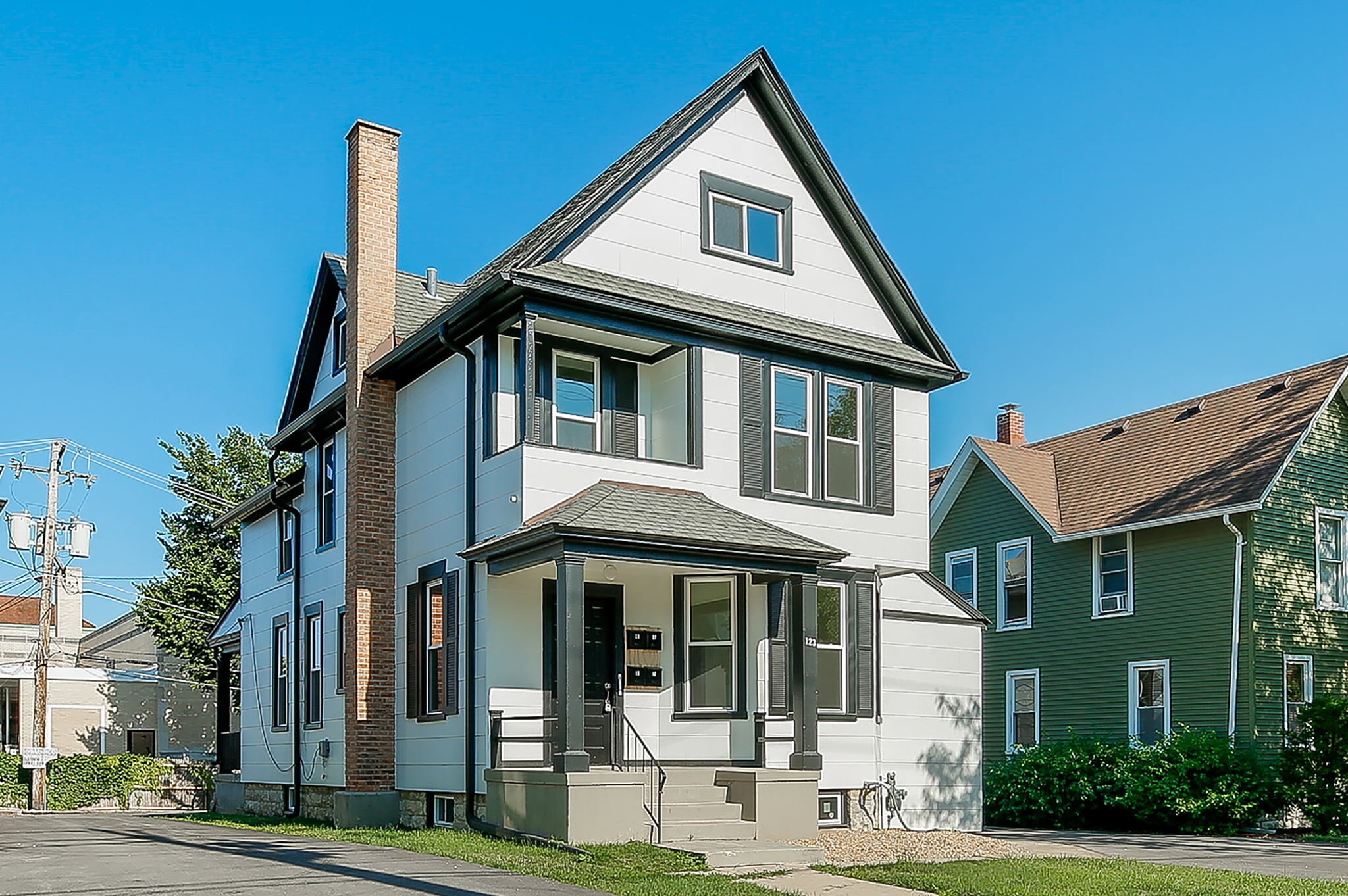 123 & 127 N West St, Wheaton Buildings portfolio of 2 properties for sale on LoopNet.com Building Photo- Image 1 of 3