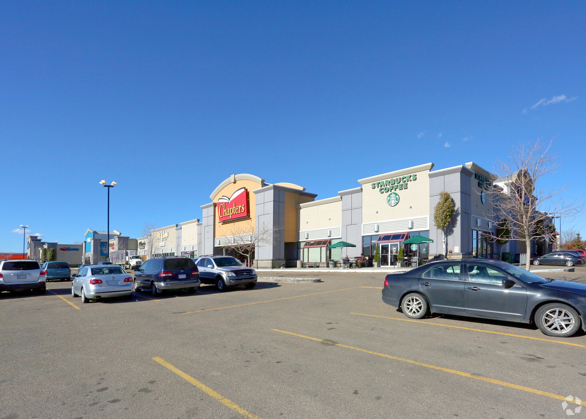 9934-9952 170th St NW, Edmonton, AB for lease Primary Photo- Image 1 of 3