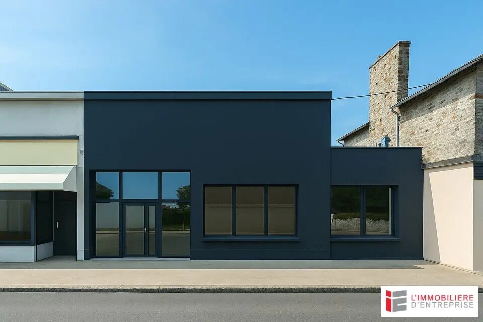Retail in Rennes for lease Building Photo- Image 1 of 2