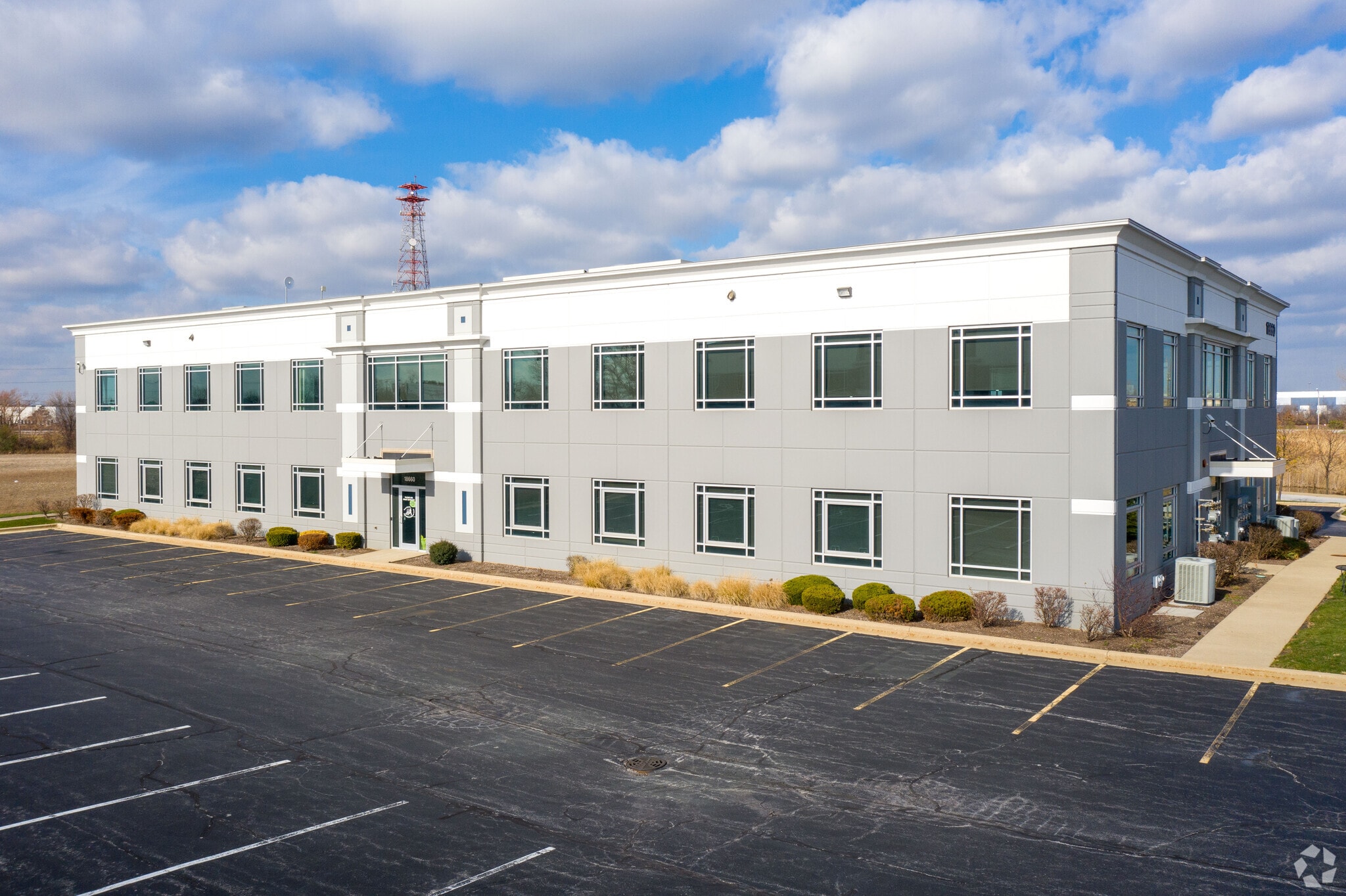 18660 Graphics Dr, Tinley Park, IL for sale Primary Photo- Image 1 of 5