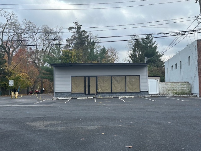 108 Washington Dr, Centerport, NY for lease - Building Photo - Image 1 of 10