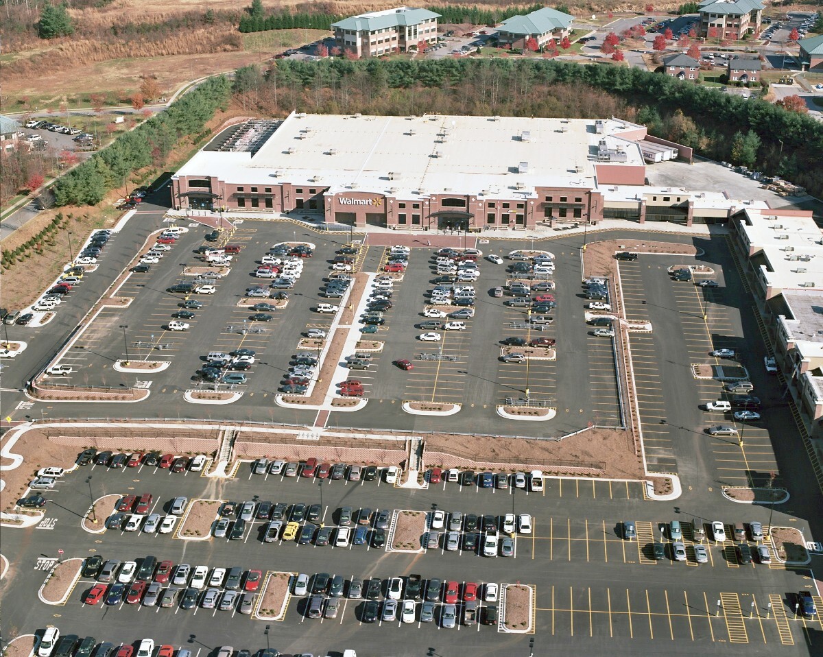 1636 Hendersonville Rd, Asheville, NC for lease Aerial- Image 1 of 9