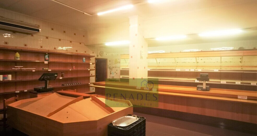 Retail in Ontinyent for lease - Building Photo - Image 3 of 8