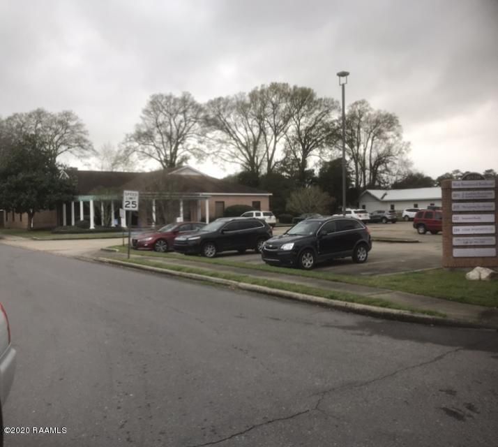 211 W Brentwood Rd, Lafayette, LA for sale Building Photo- Image 1 of 1