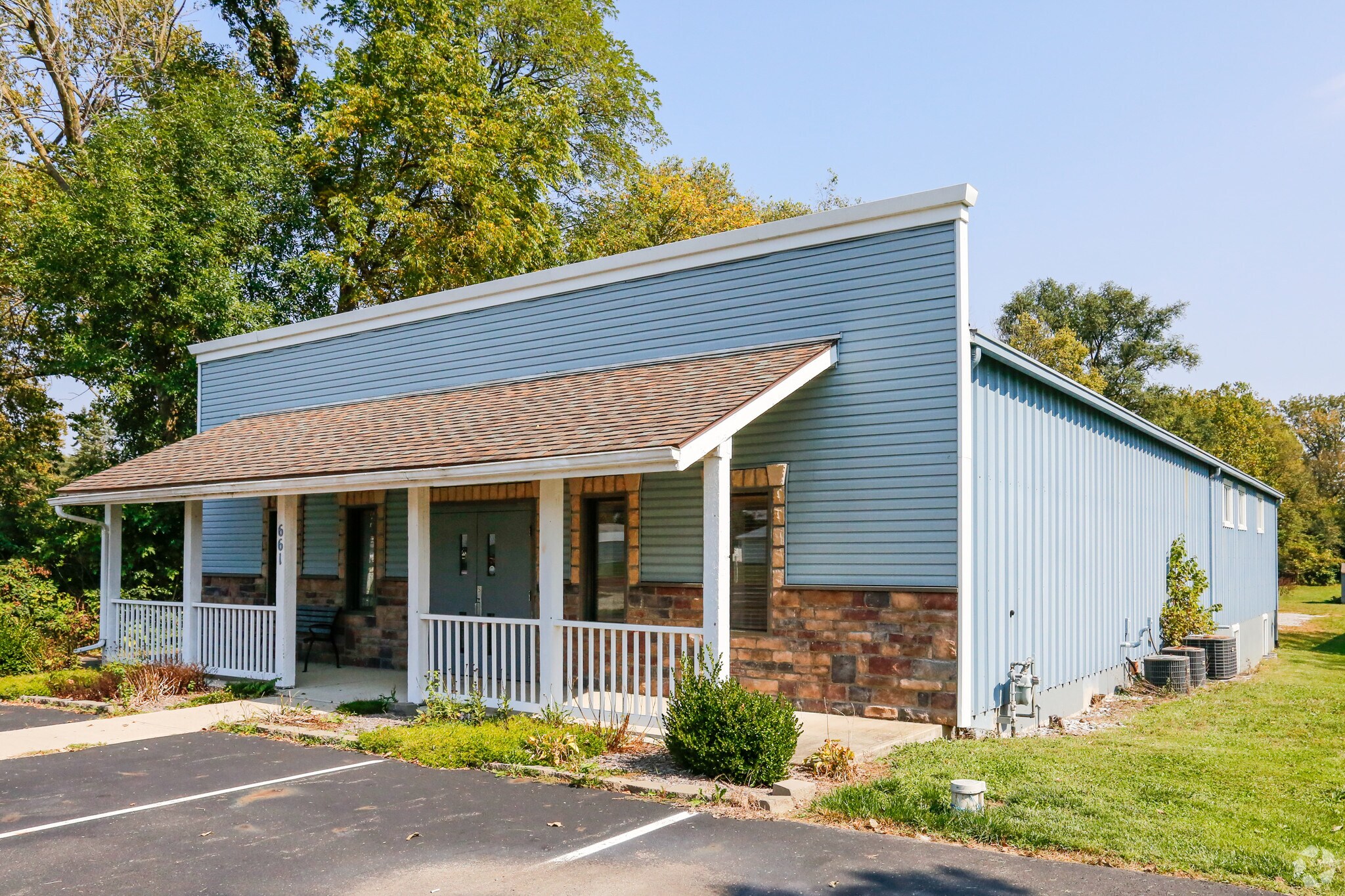 661 N County Road 25A, Troy, OH for sale Primary Photo- Image 1 of 34