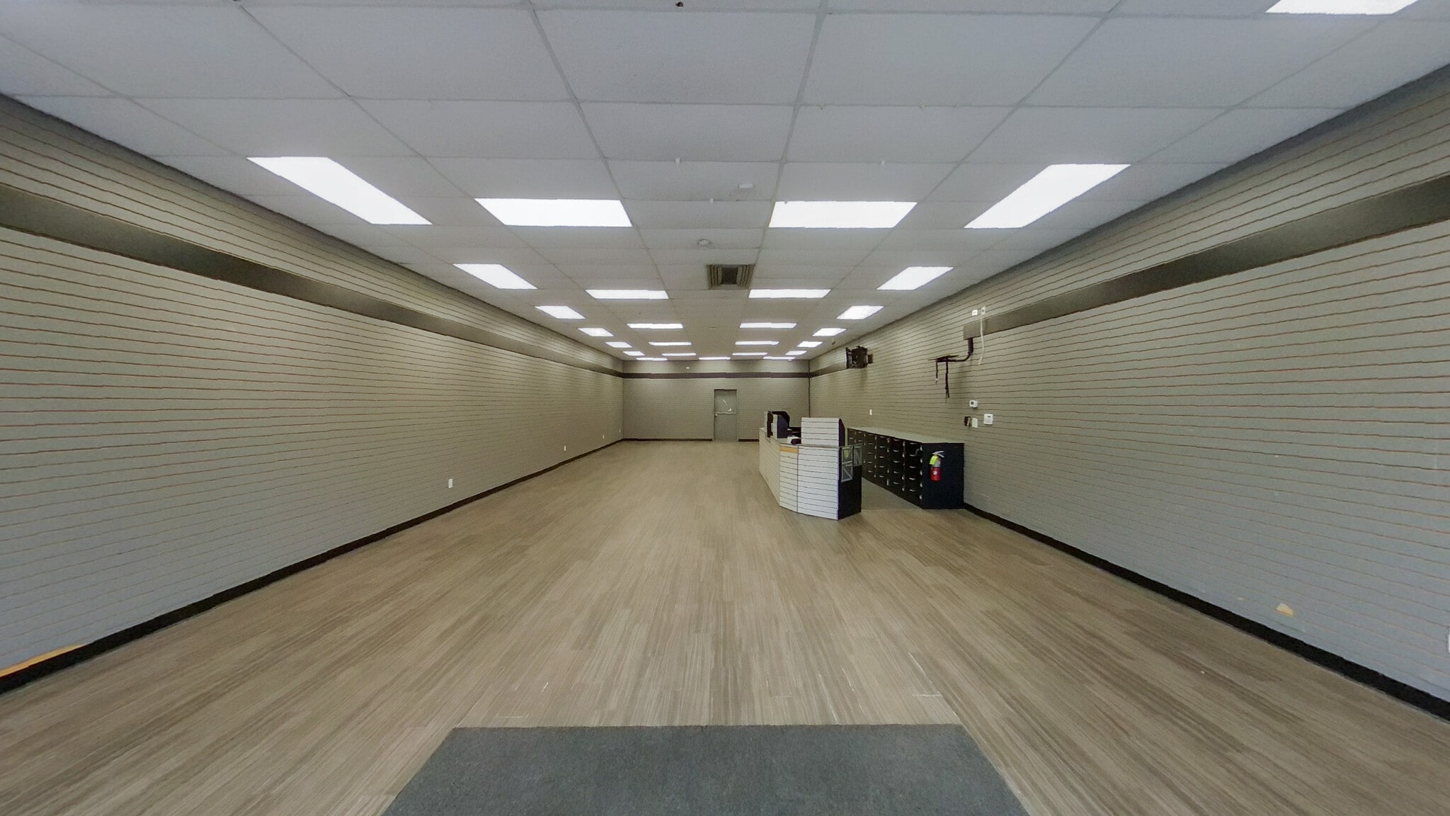 4001-4039 College Ave, Bluefield, VA for lease Interior Photo- Image 1 of 6