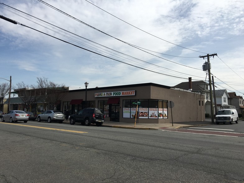 234-238 Market St, Elmwood Park, NJ for sale - Primary Photo - Image 1 of 1