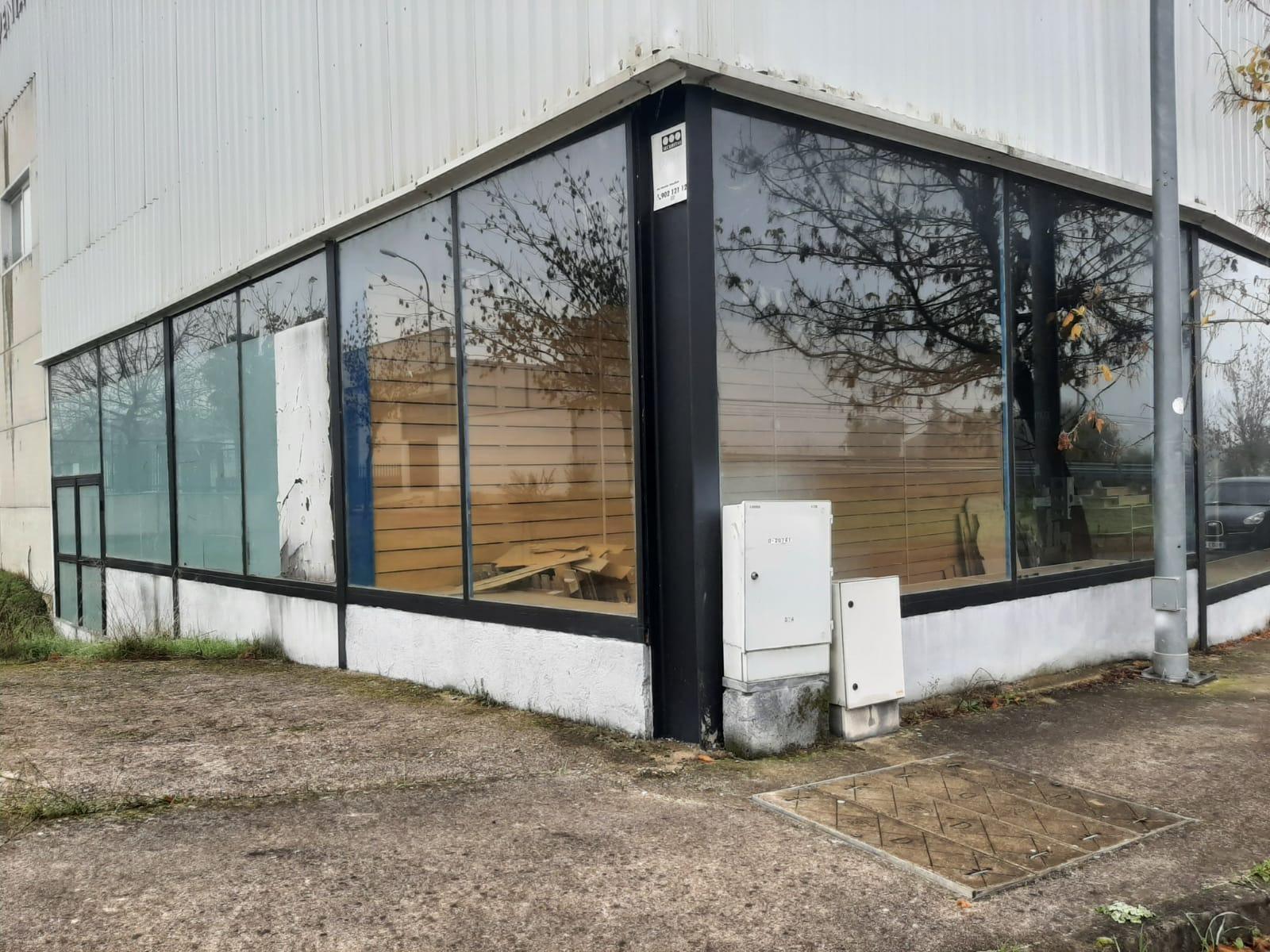 Industrial in Malpartida de Cáceres for sale Building Photo- Image 1 of 8