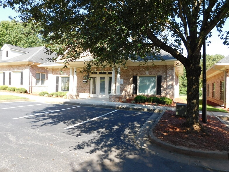 1670 McKendree Church Rd, Lawrenceville, GA for lease - Building Photo - Image 3 of 16