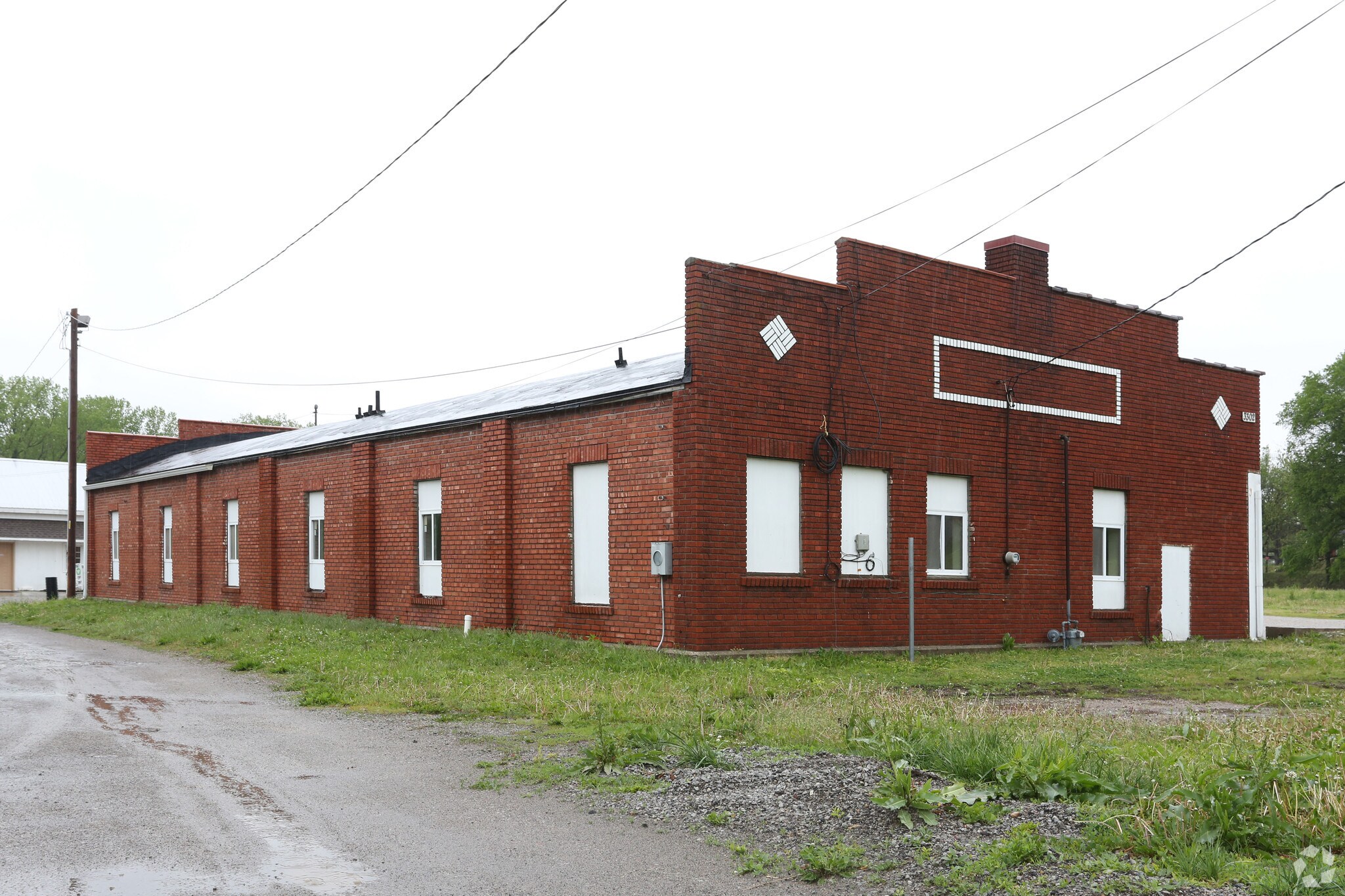 3302 S 22nd St, Saint Joseph, MO for sale Primary Photo- Image 1 of 1