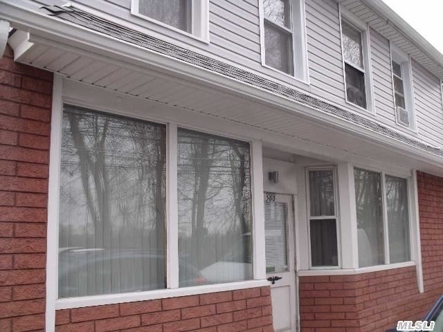 388 Forest Ave, Locust Valley, NY for sale - Primary Photo - Image 1 of 1