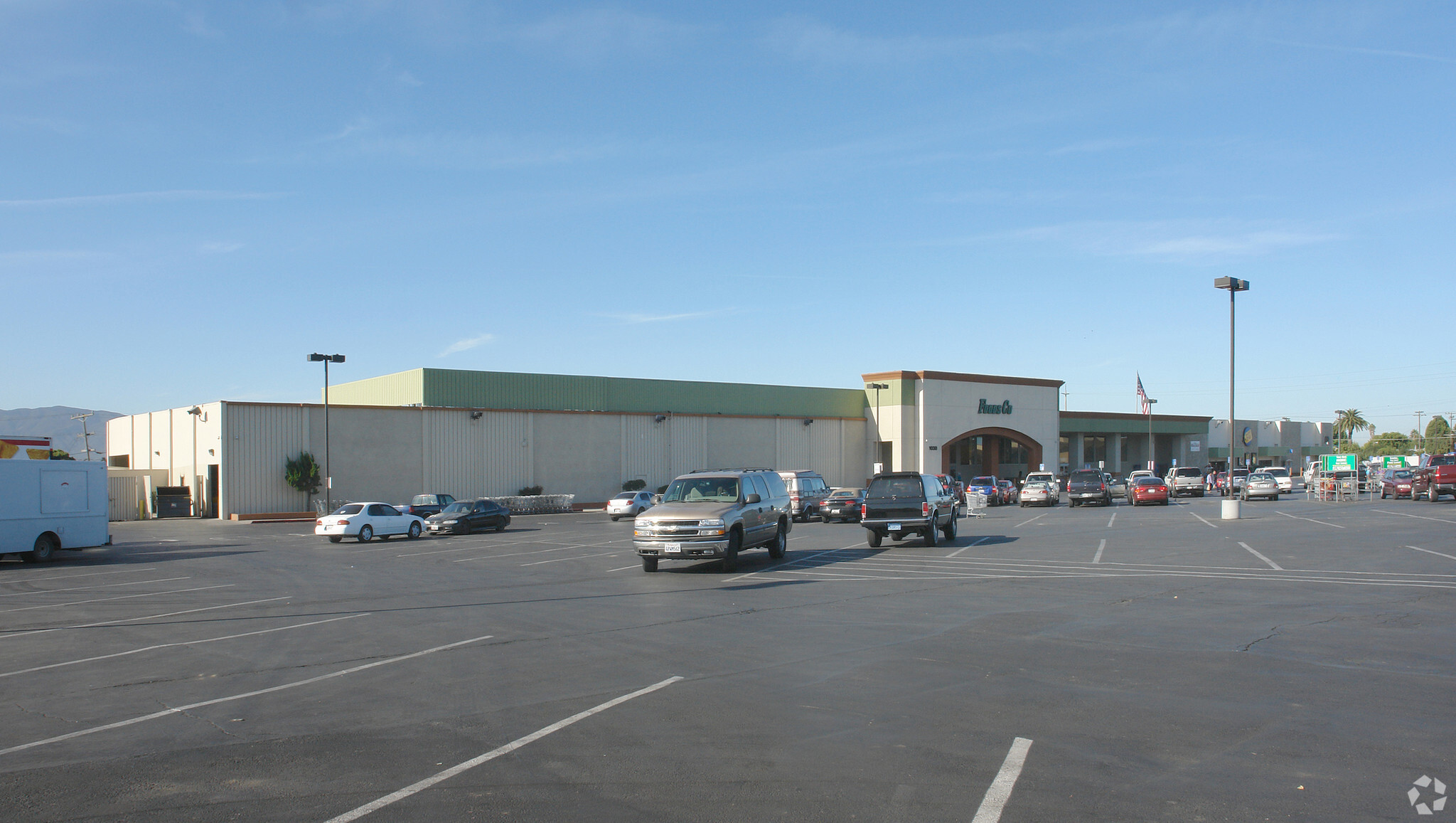 1030 E Alisal St, Salinas, CA for lease Primary Photo- Image 1 of 7