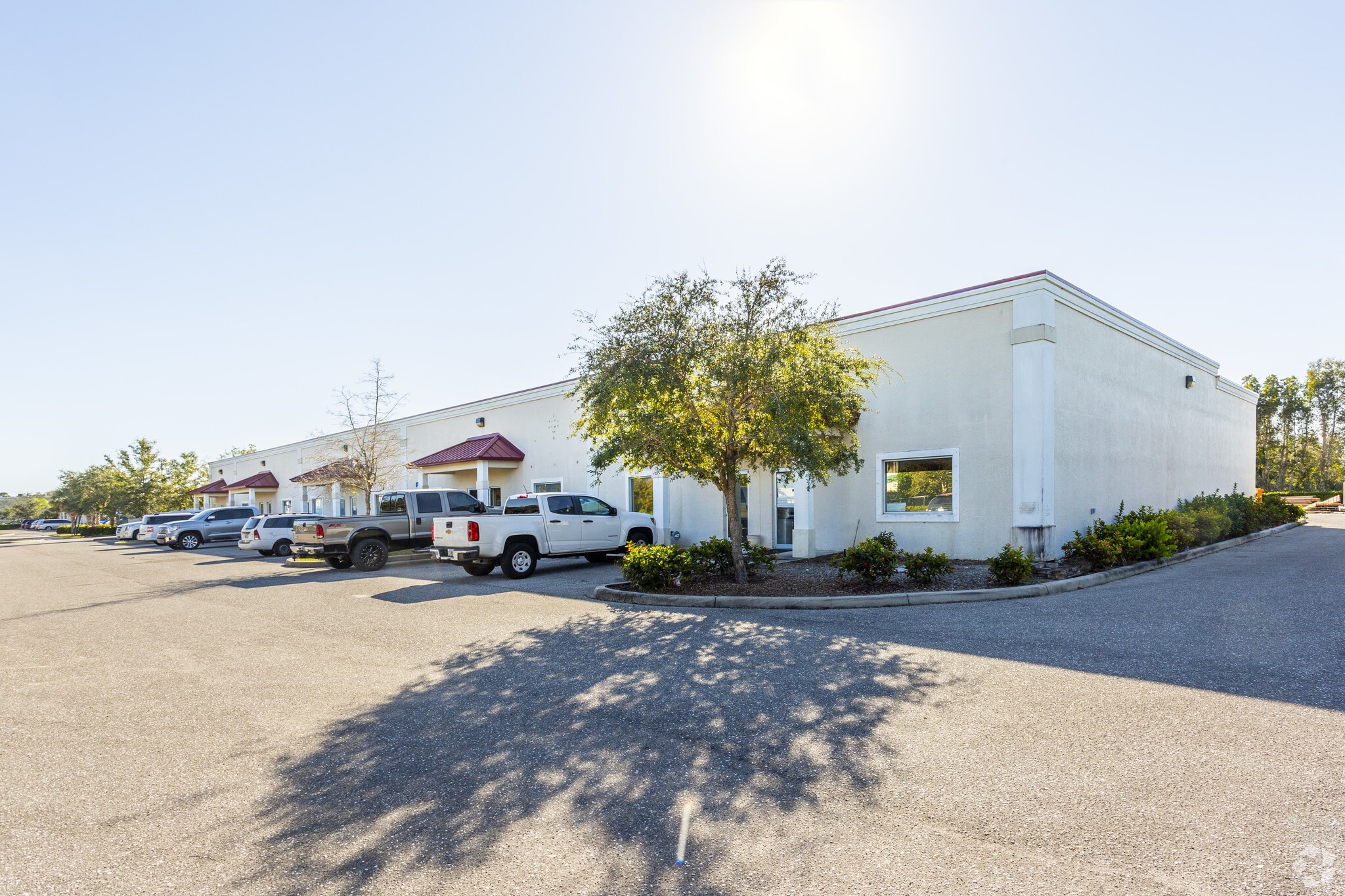 1684 Target Ct, Fort Myers, FL for lease Primary Photo- Image 1 of 6