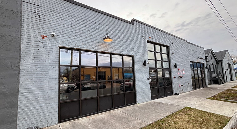 115-119 W 25th St, Norfolk, VA for lease - Building Photo - Image 1 of 21