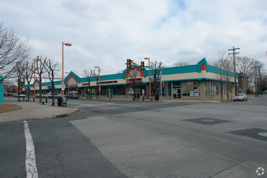 133-159 69th St, Upper Darby, PA for lease - Building Photo - Image 3 of 5