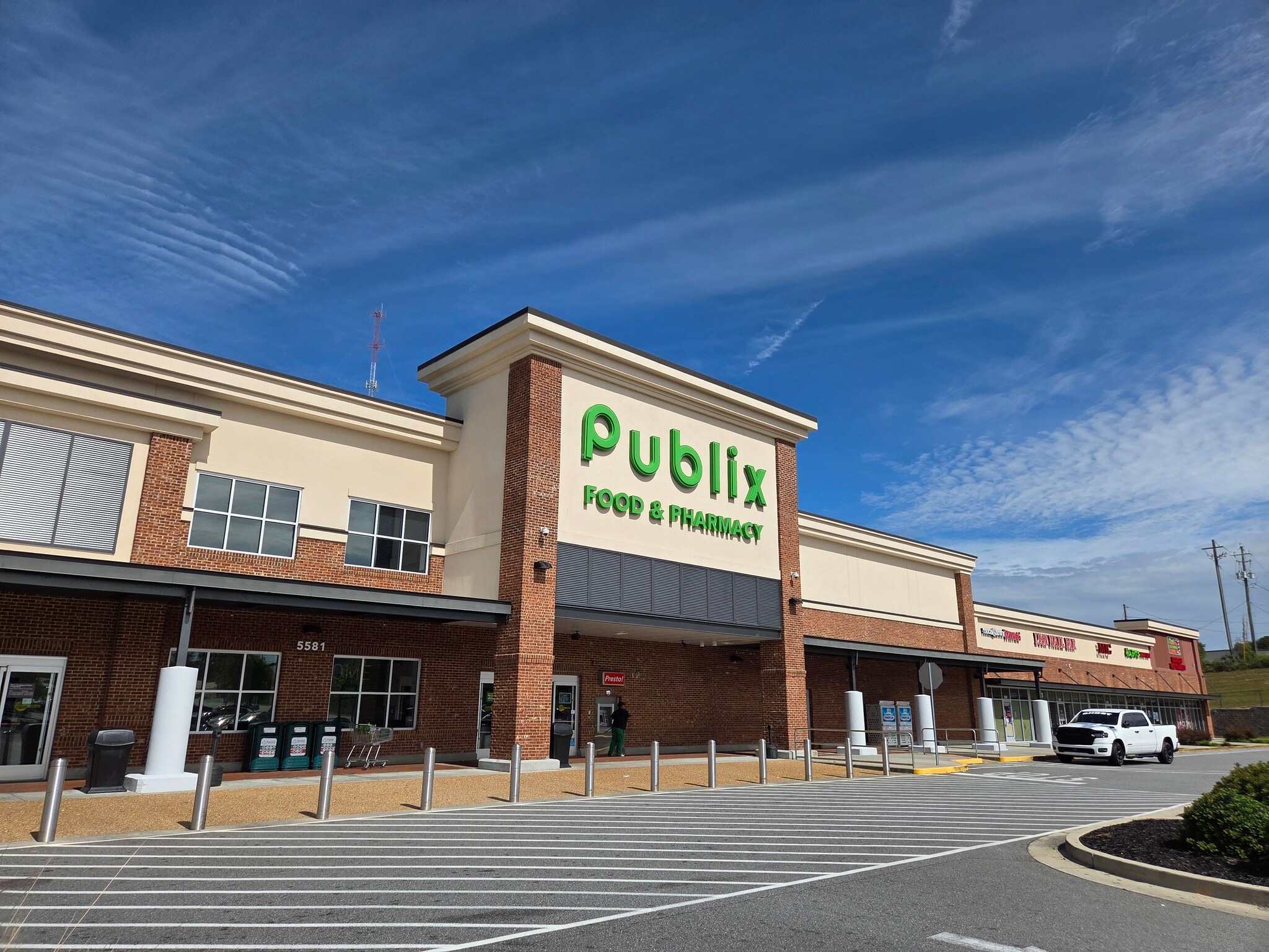 5577 Thomaston Rd, Macon-Bibb, GA for lease Building Photo- Image 1 of 6