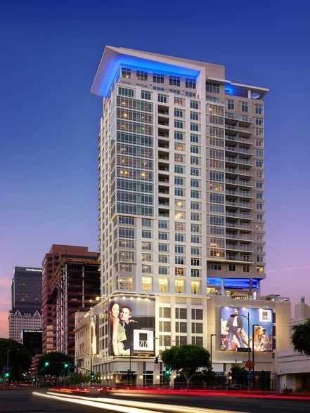 717 W Olympic Blvd, Los Angeles, CA for lease - Building Photo - Image 2 of 11