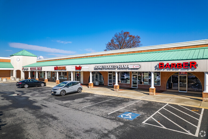 16539 S Frederick Ave, Gaithersburg, MD for lease - Building Photo - Image 1 of 5