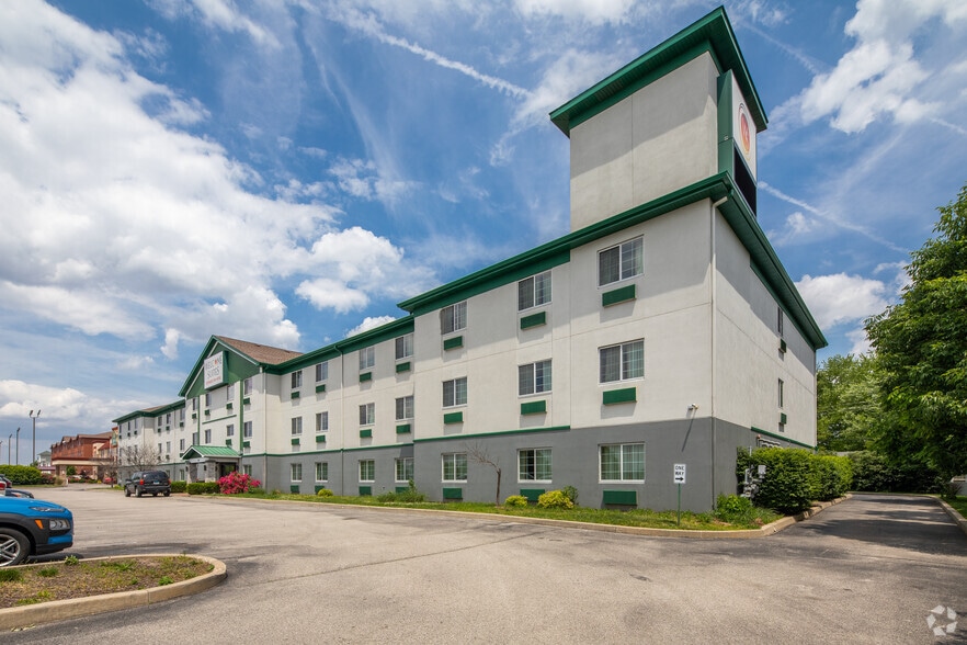 148 Regency Park, O'Fallon, IL for sale - Primary Photo - Image 1 of 1