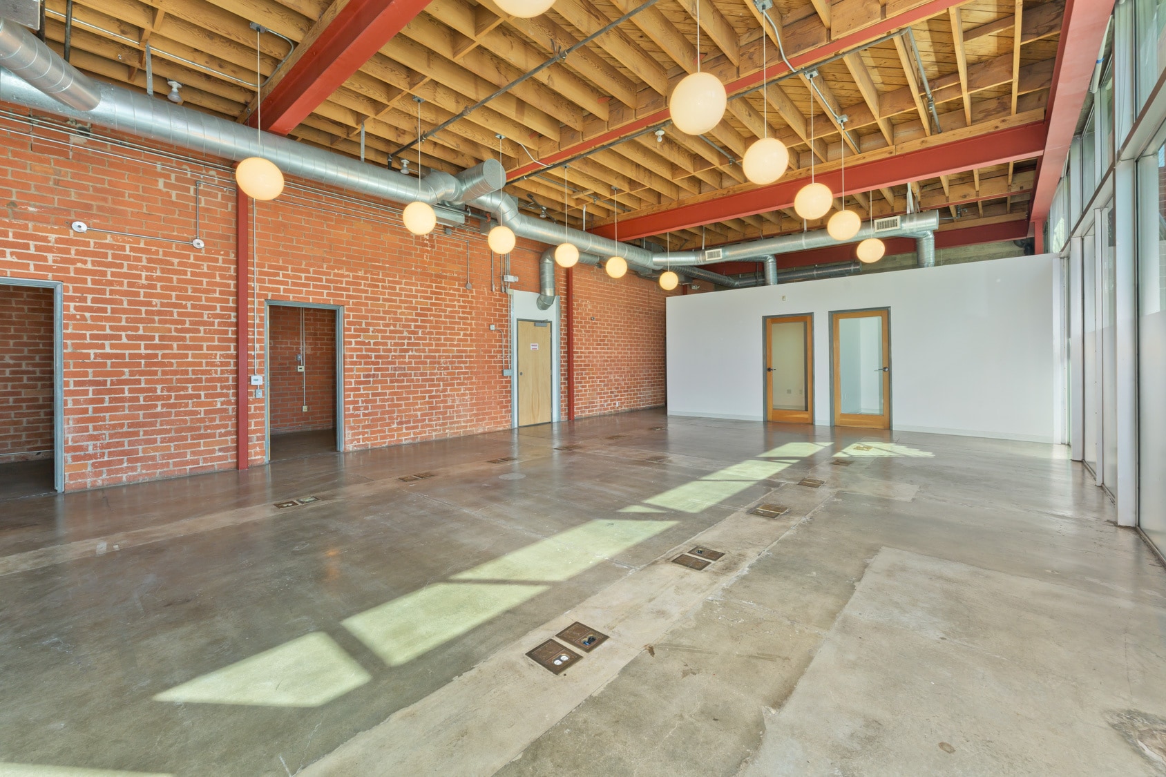 6121 Santa Monica Blvd, Los Angeles, CA for lease Interior Photo- Image 1 of 6