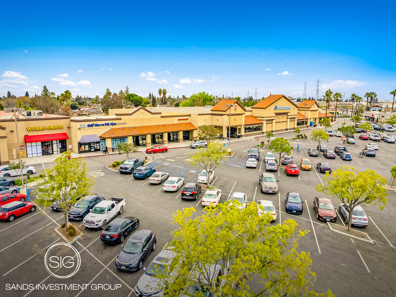 7900 White Ln, Bakersfield, CA for sale - Building Photo - Image 1 of 5