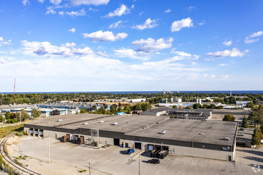 505 Finley Ave, Ajax, ON for lease - Building Photo - Image 3 of 5