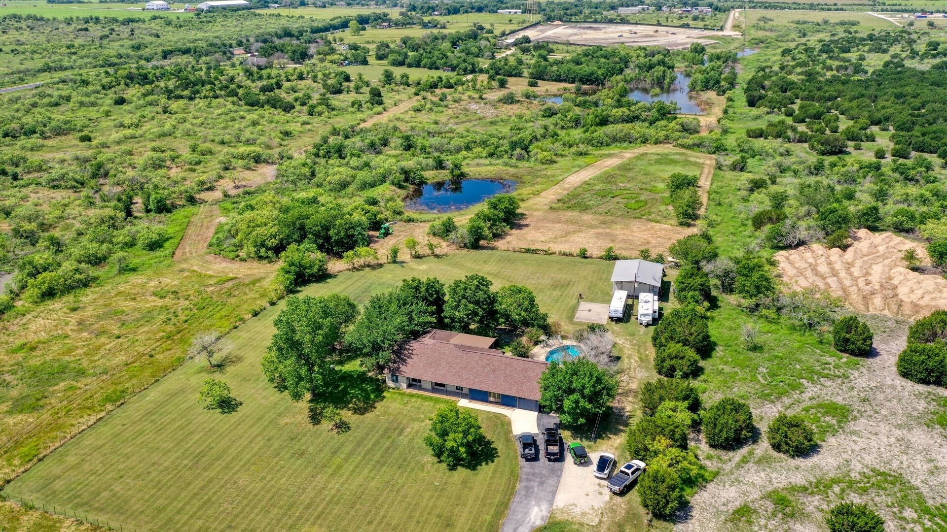 11670 Old Lockhart Hwy, Creedmoor, TX 78610 20 UNRESTRICTED acres