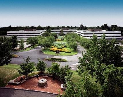 5 International Dr, Rye Brook, NY for lease - Primary Photo - Image 1 of 33