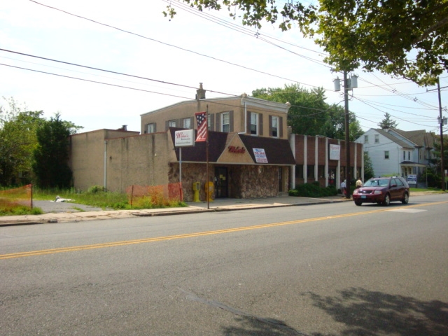 668 N Broad St, Woodbury, NJ for sale - Building Photo - Image 1 of 1