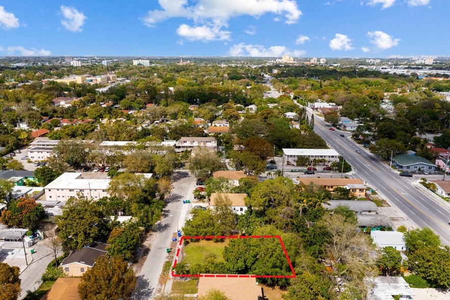 5527 NW Miami Ct, Miami, FL for sale - Building Photo - Image 2 of 2