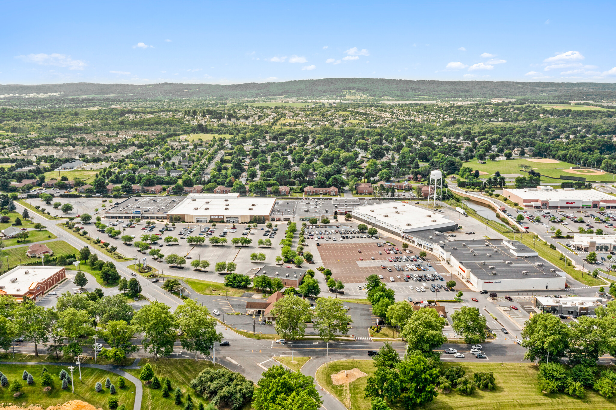 6900 Hamilton Blvd, Trexlertown, PA for lease Building Photo- Image 1 of 52