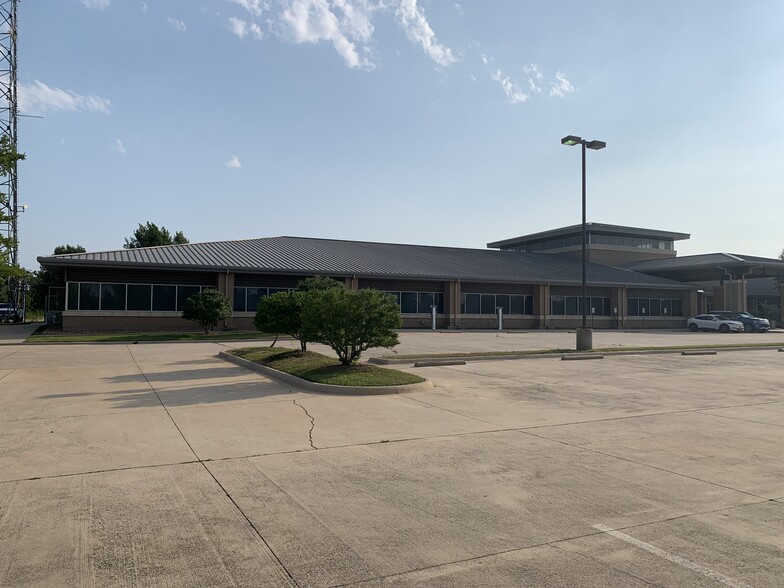 1209 County Road 1304, Bridgeport, TX for sale - Building Photo - Image 3 of 14