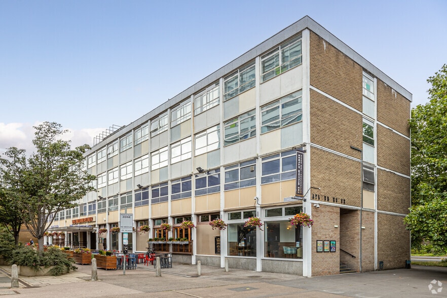 Kitson Way, Harlow for sale - Building Photo - Image 2 of 7