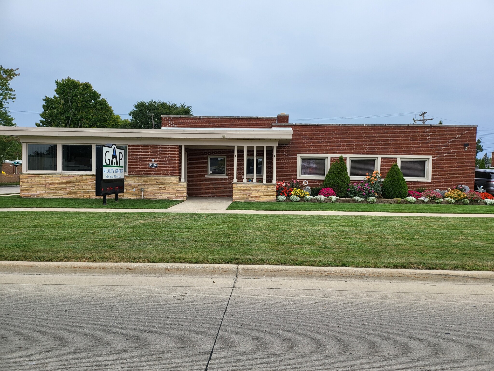 12170 Fort St, Southgate, MI for sale Building Photo- Image 1 of 15