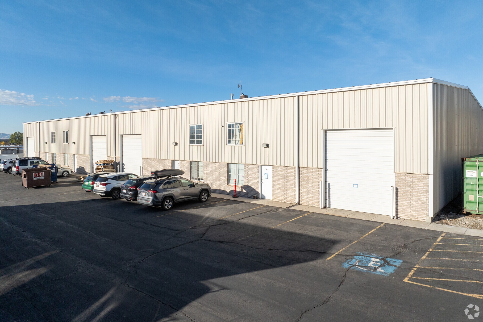 362-396 S 671 W, Pleasant Grove, UT for sale Primary Photo- Image 1 of 1