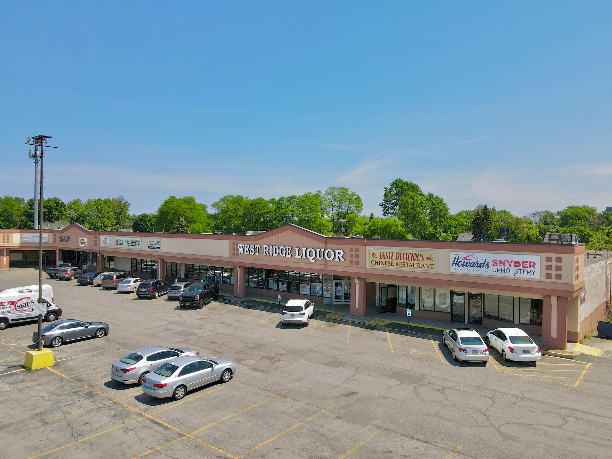 668 Ridge Rd W, Rochester, NY 14615 West Ridge Plaza