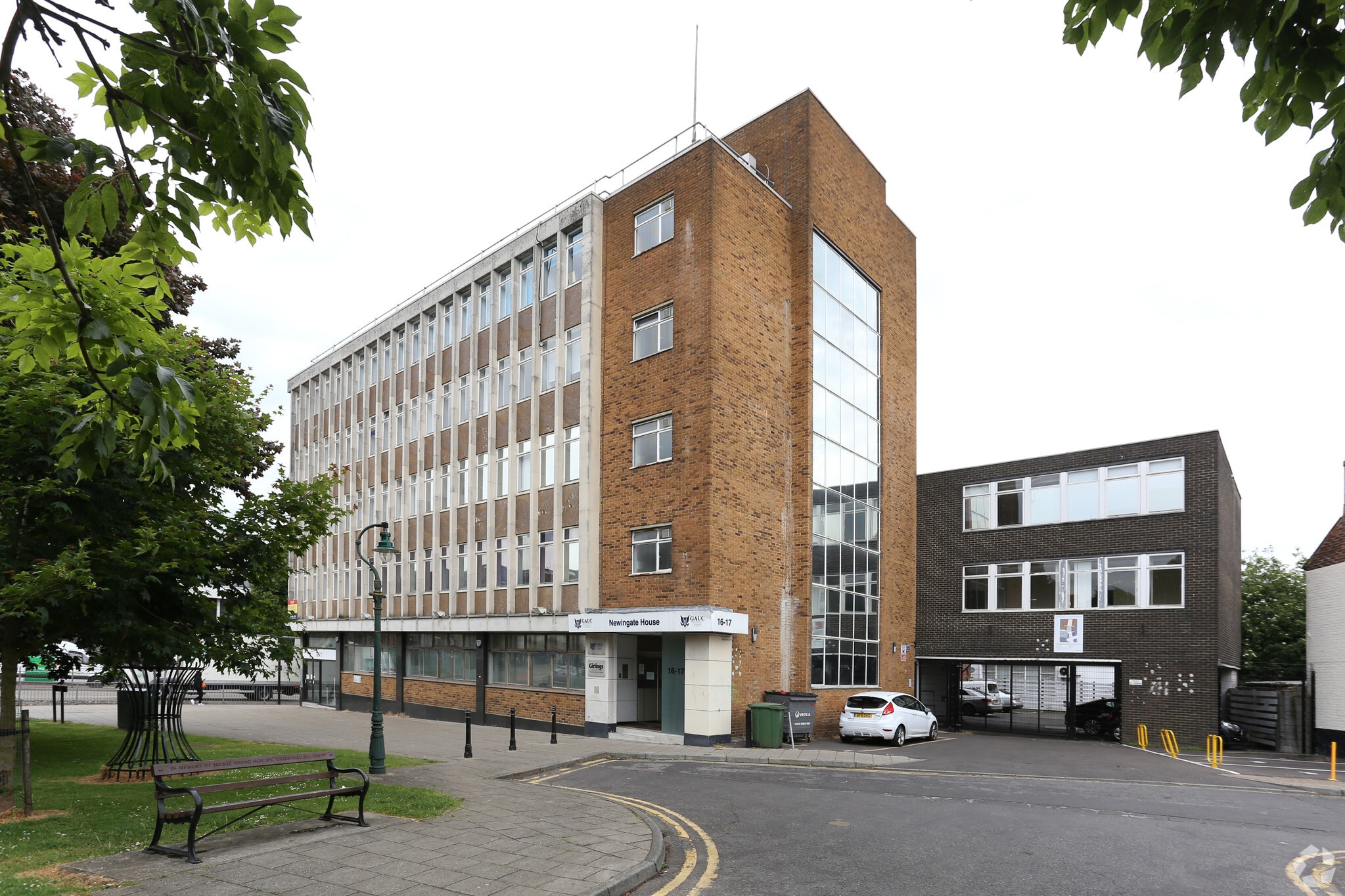 16-17 Lower Bridge St, Canterbury for sale Primary Photo- Image 1 of 1