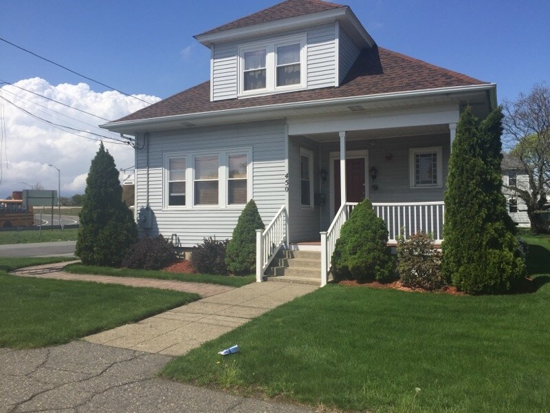 450 Warren Ave, East Providence, RI for sale Primary Photo- Image 1 of 1