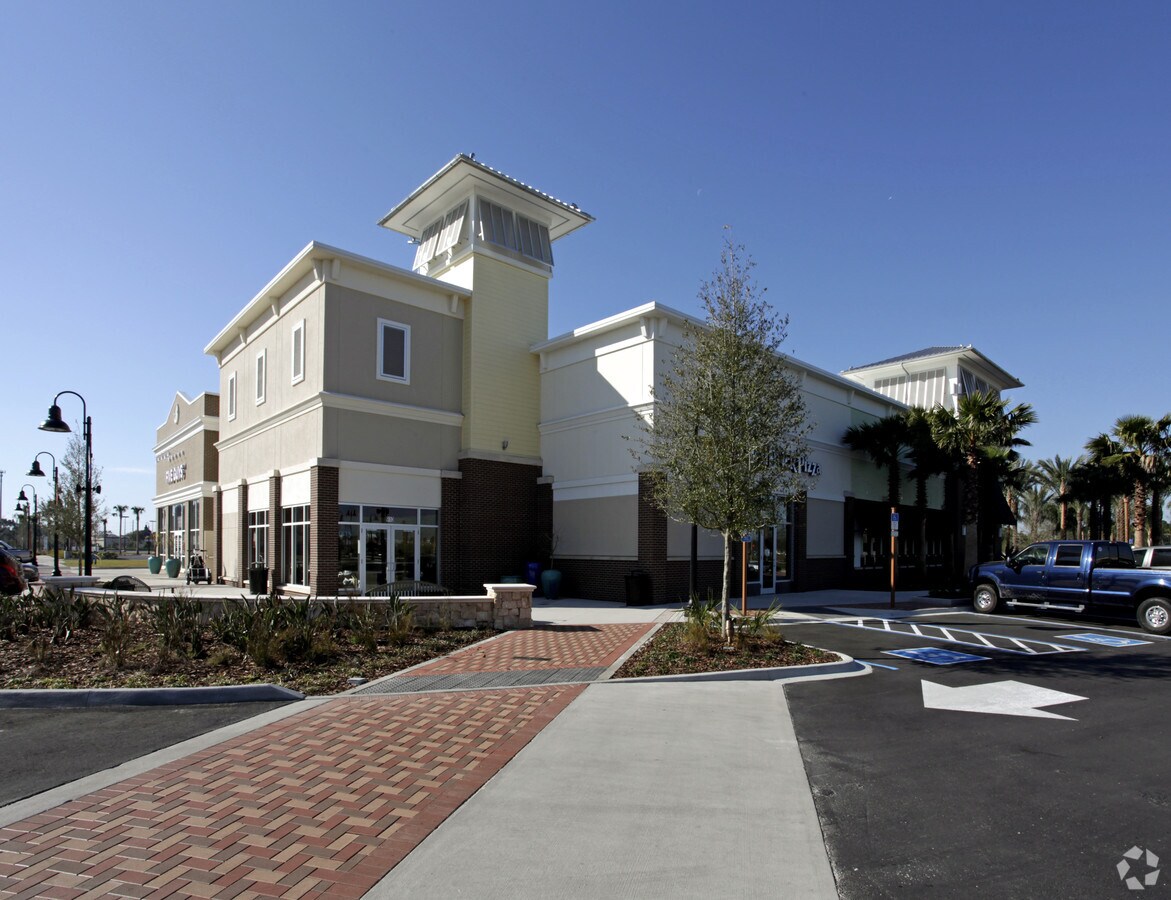 5543 S Williamson Blvd, Port Orange, FL 32128