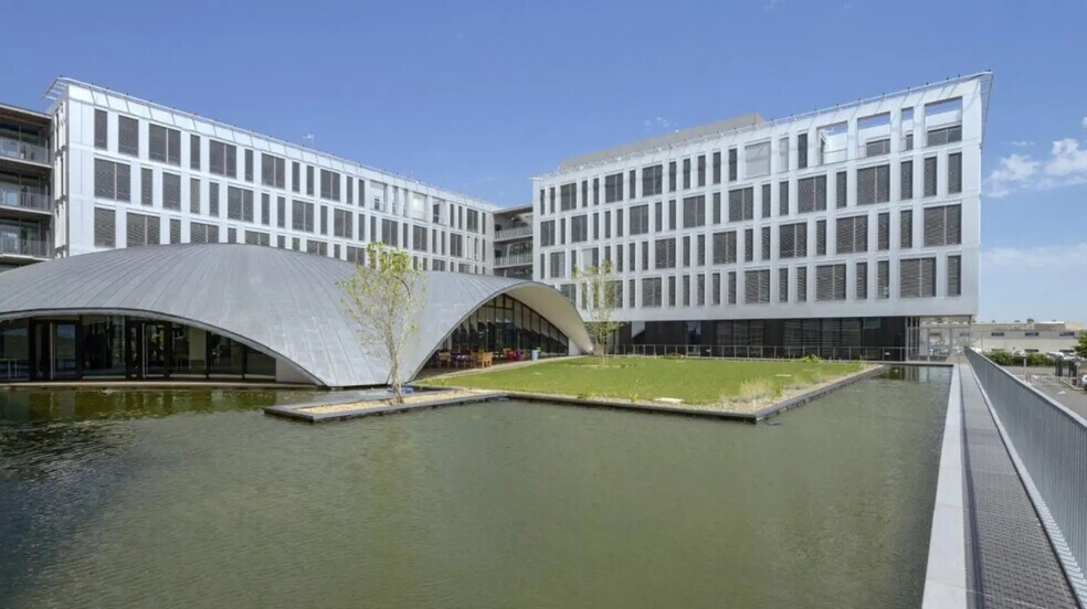 Office in Cesson-Sévigné for lease - Building Photo - Image 2 of 20