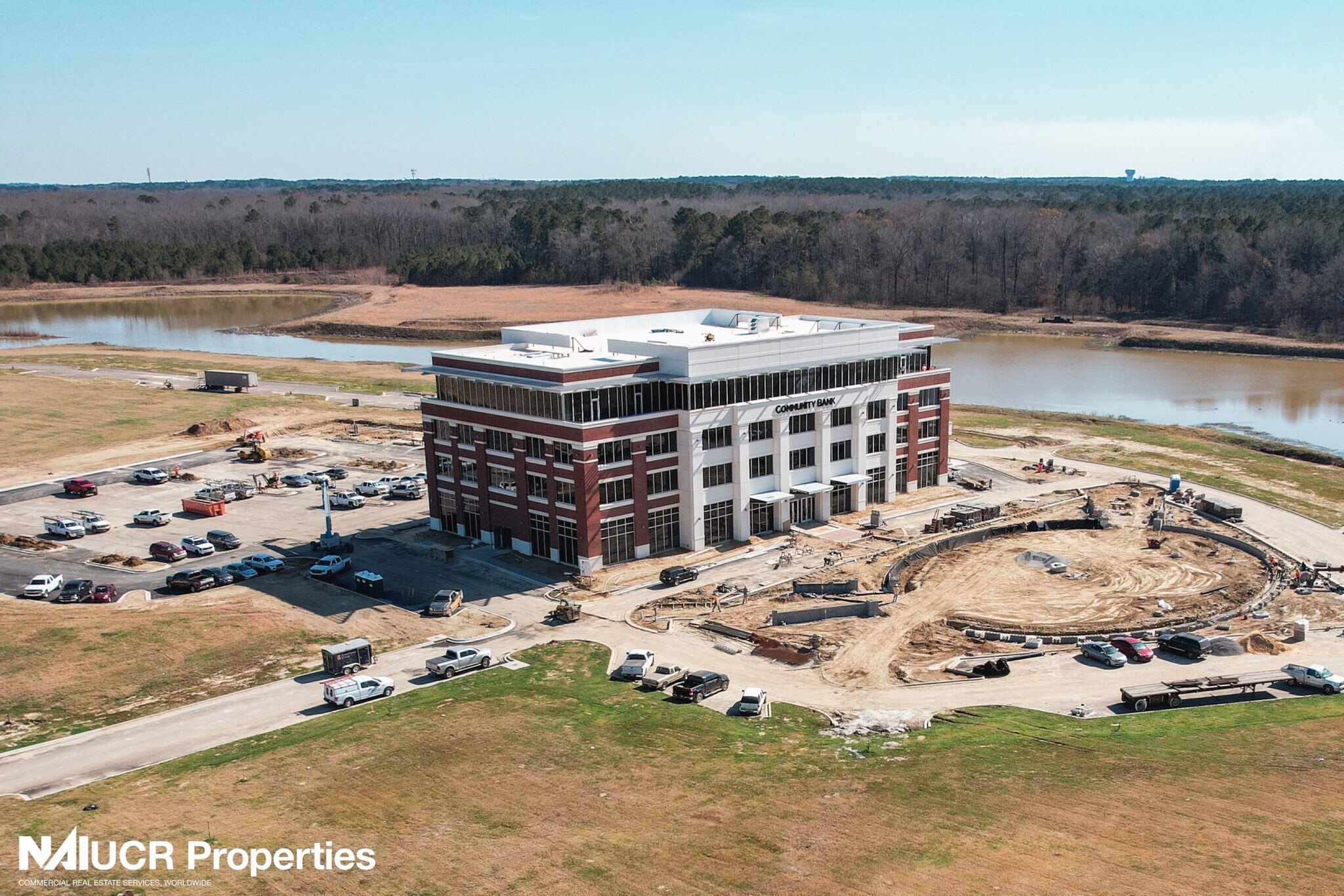 E Metro Parkway, Flowood, MS 39232 Waterpointe Office Complex