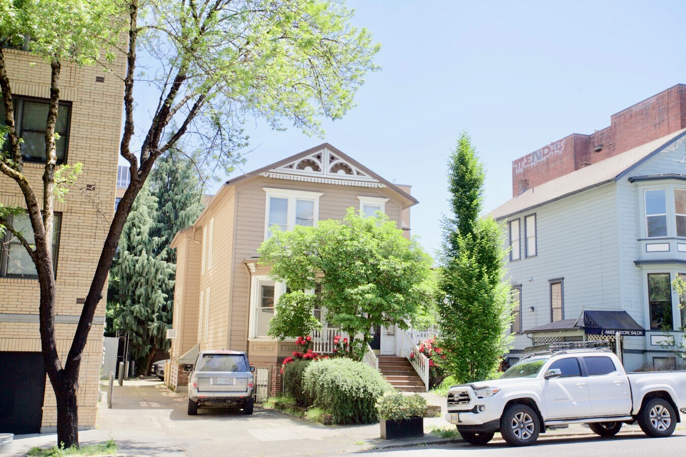 View Photo