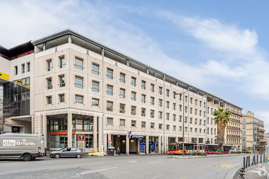 8-10 Rue Sainte Barbe, Marseille for lease - Building Photo - Image 2 of 3