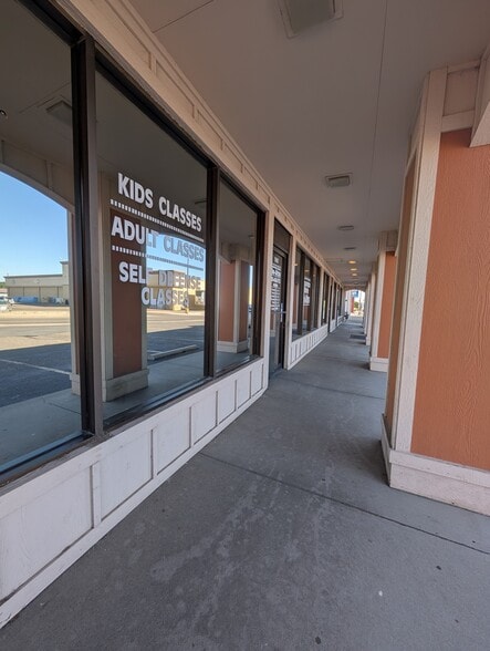 210-290 E 5th N, Mountain Home, ID for sale - Building Photo - Image 2 of 22