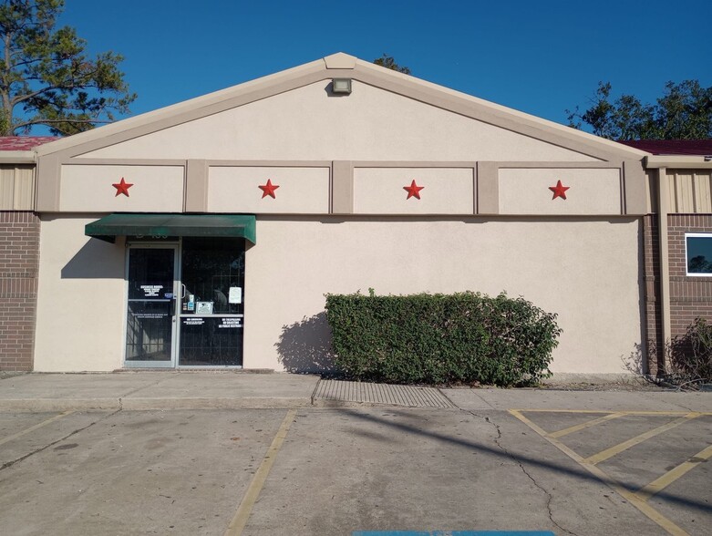 2910 Antoine Dr, Houston, TX for lease - Building Photo - Image 2 of 11