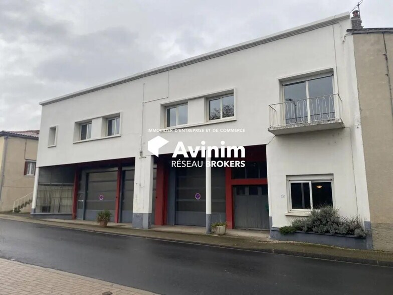 Flex in Joze for sale - Building Photo - Image 1 of 11
