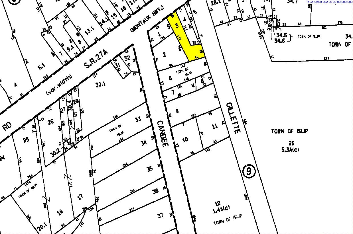 12 Gillette Ave, Sayville, NY 11782